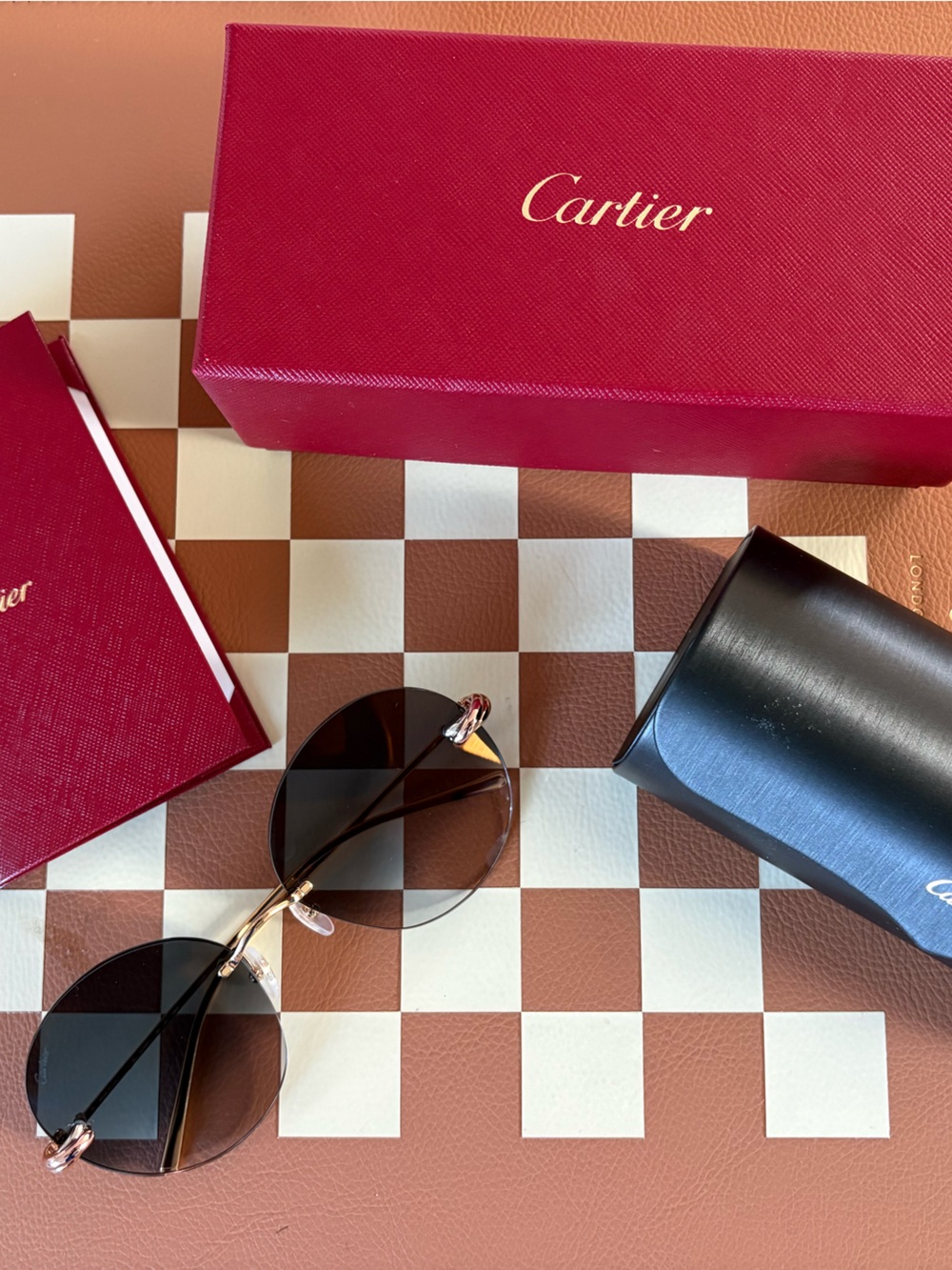 Cartier Trinity Round Gradient Brown Lens Sunglasses with Gold Frame